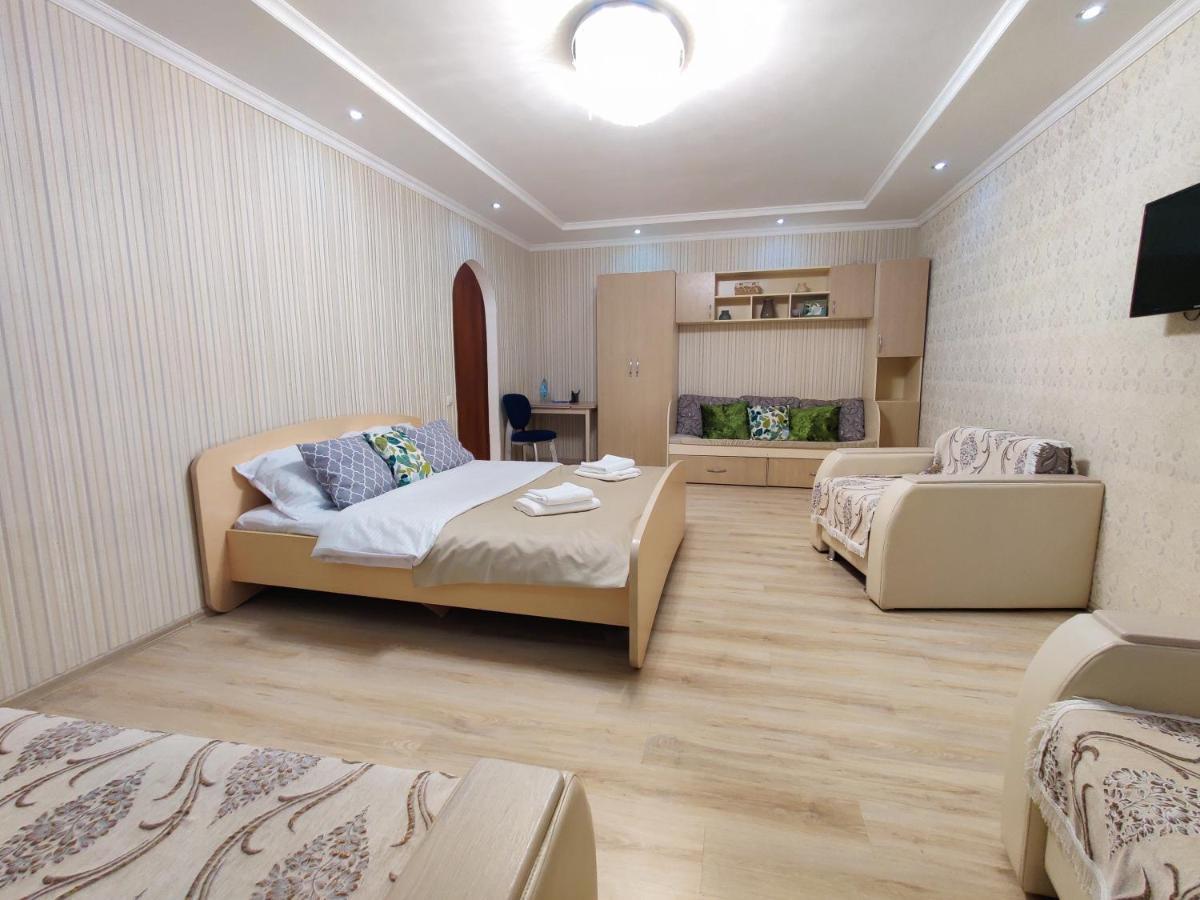 Emmaapart Comfort 55 Astaná Exterior foto